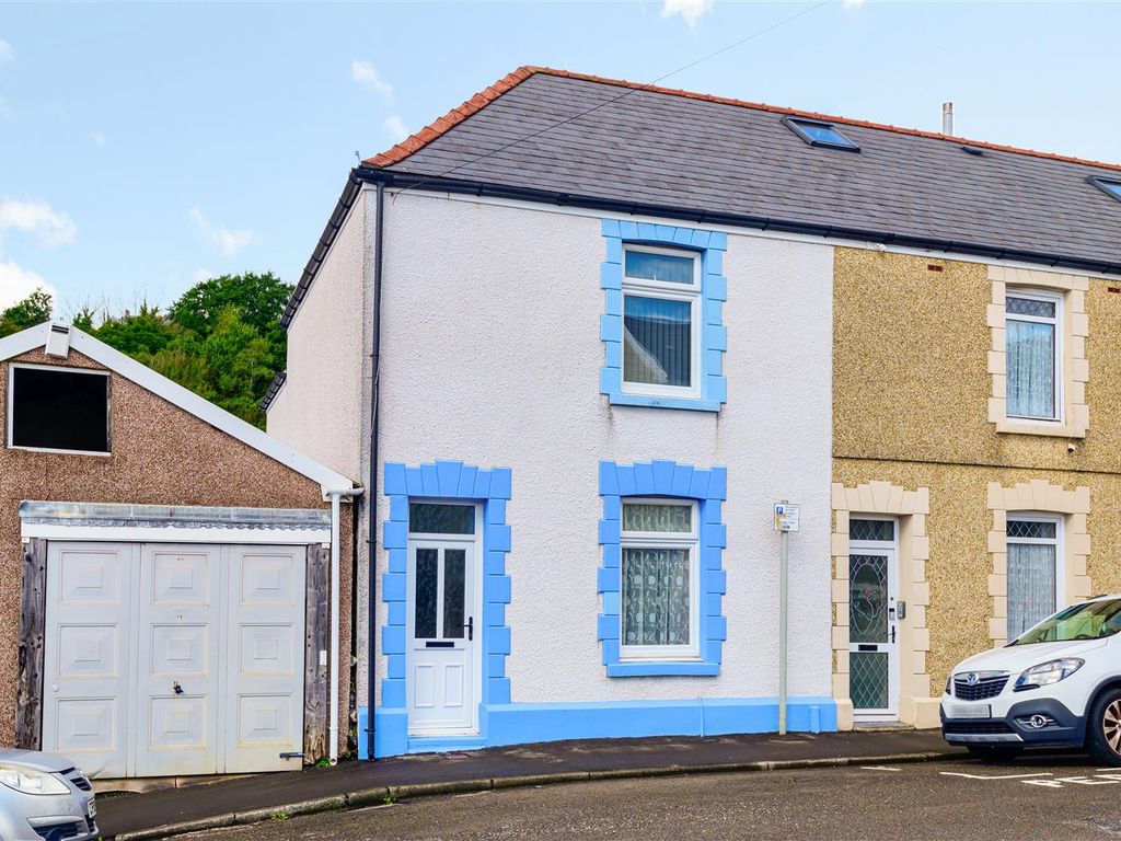 3 bed end terrace house for sale in Wordsworth Street, Mount Pleasant