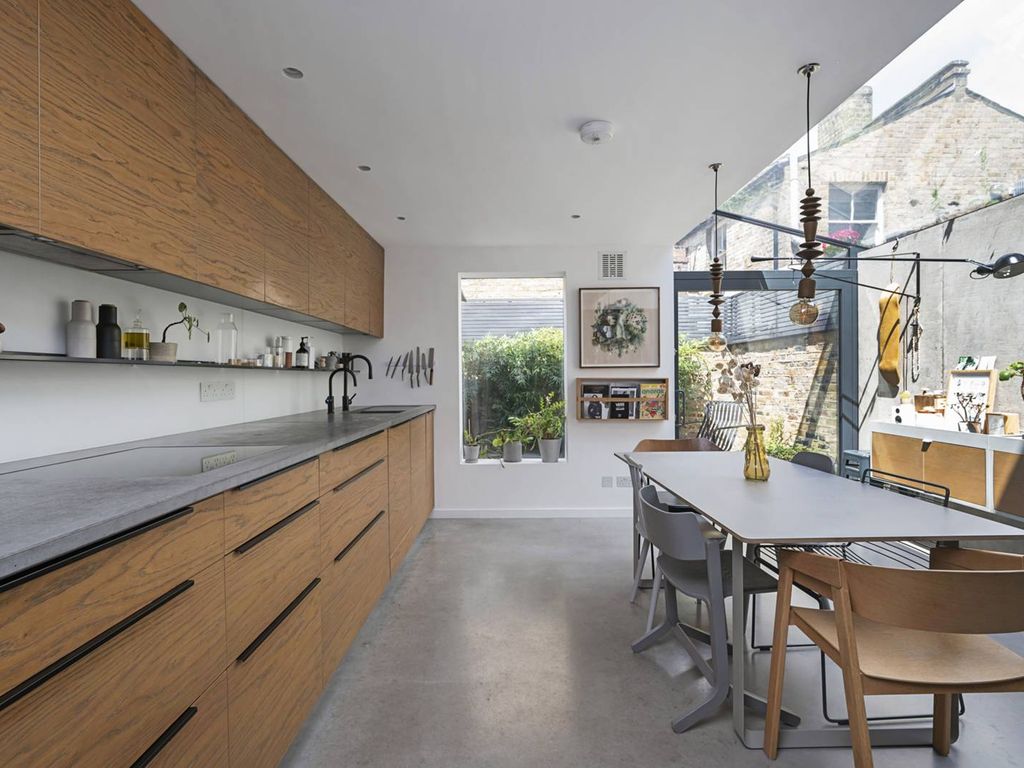 3 bed terraced house for sale in Elwin Street, Bethnal Green, London E2