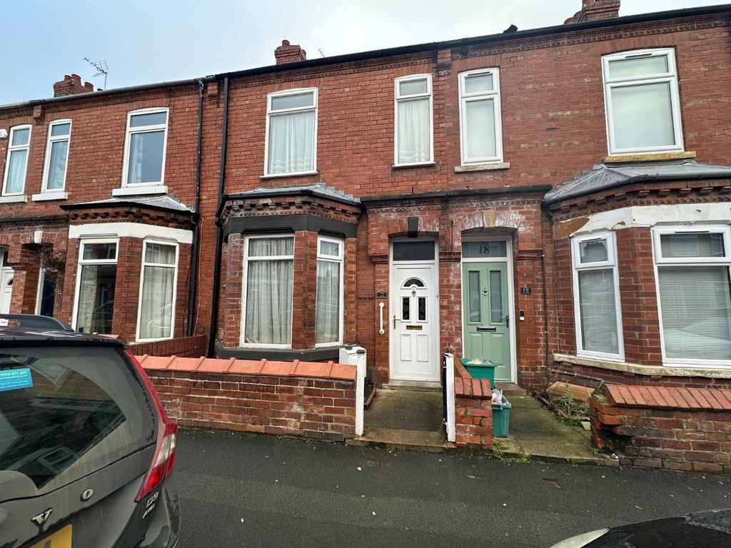 2 bed terraced house for sale in Cromer Street, York YO30, £220,000