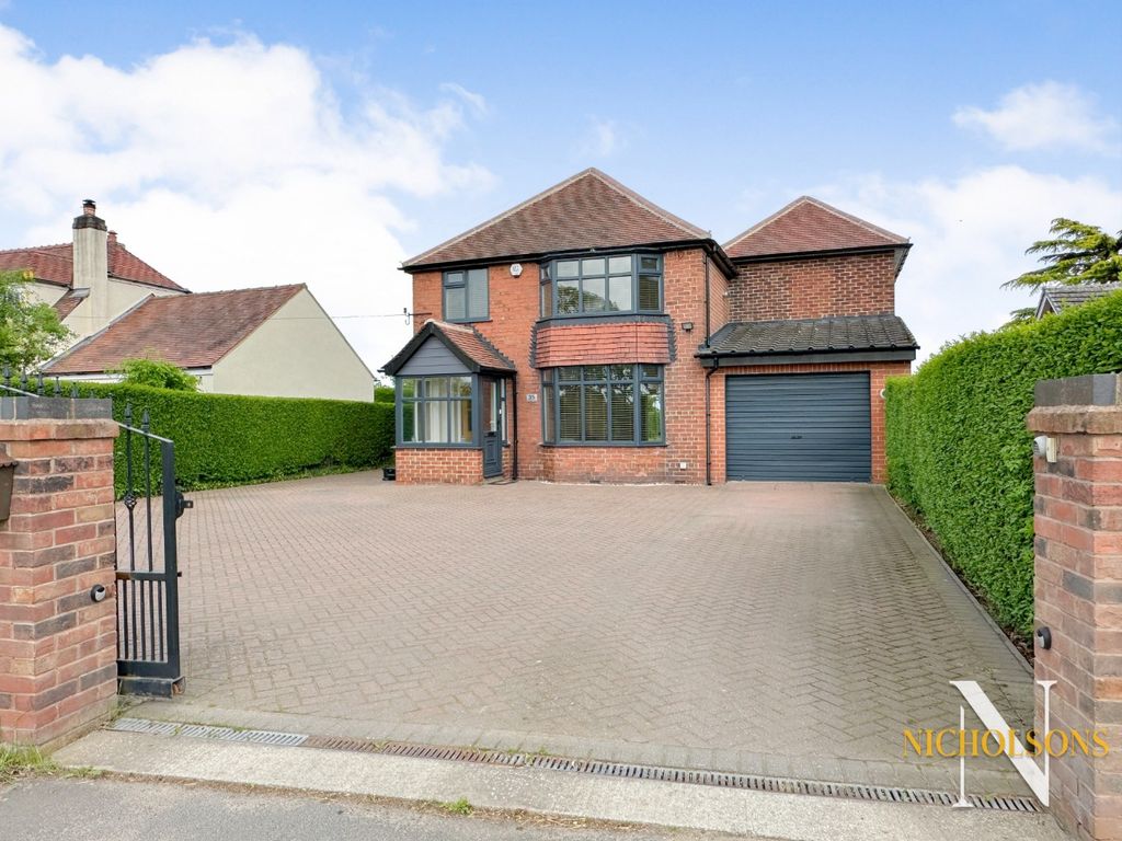 4 bed detached house for sale in Sutton Lane, Sutton Cum Lound, Retford
