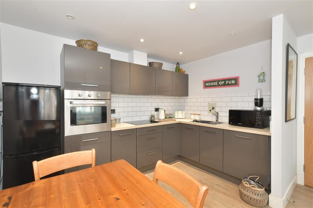 1 bed flat for sale in Mackintosh Drive, Bersted, West Sussex PO21, £