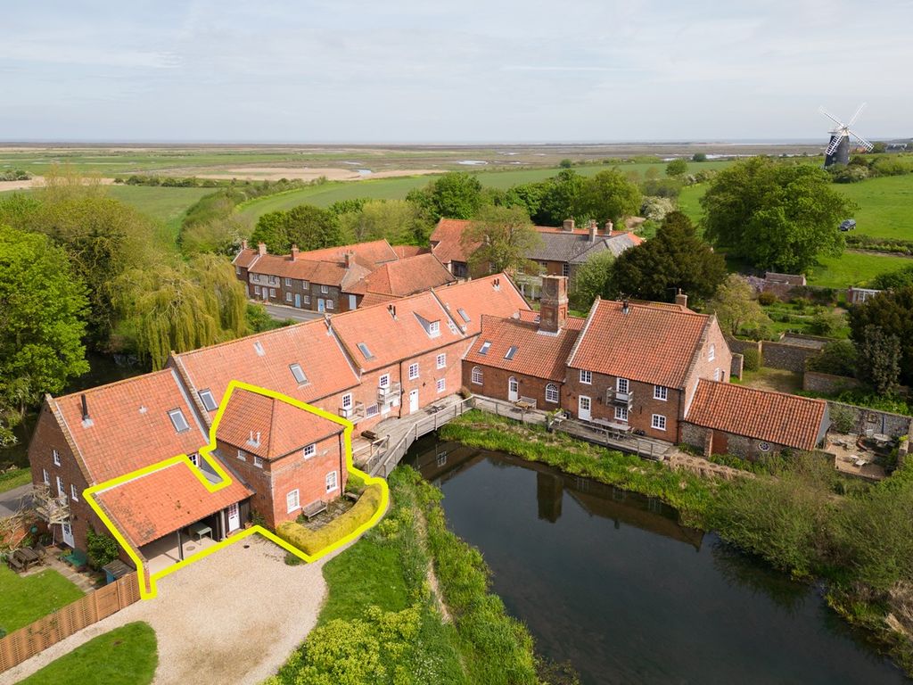 2 bed property for sale in Tower Road, Burnham Overy Staithe PE31 Zoopla