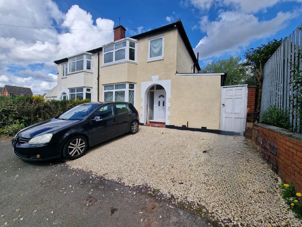 3 bed shared for sale in Horseley Road, Tipton DY4 Zoopla