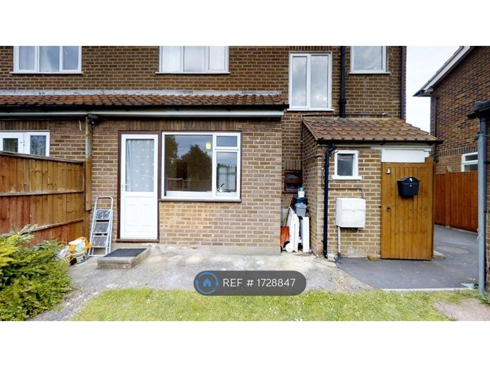 1 bed flat to rent in Cannon Grove, Leatherhead KT22 Zoopla