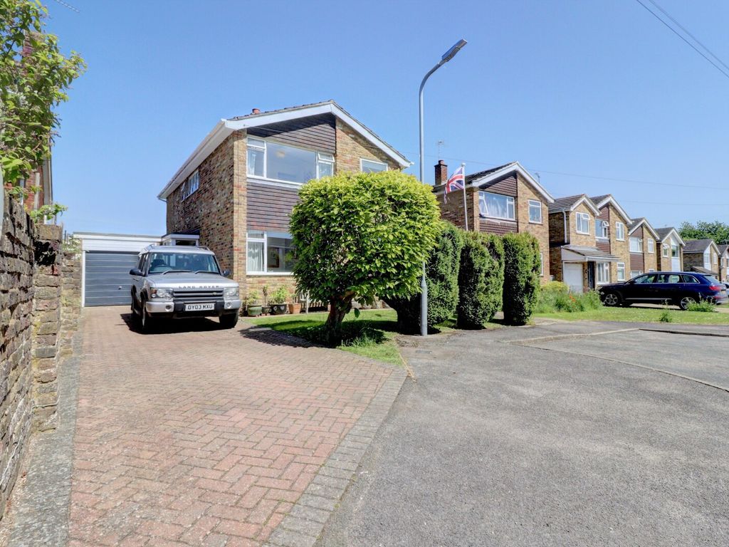 4 bed detached house for sale in Inkerman Drive, Hazlemere, High