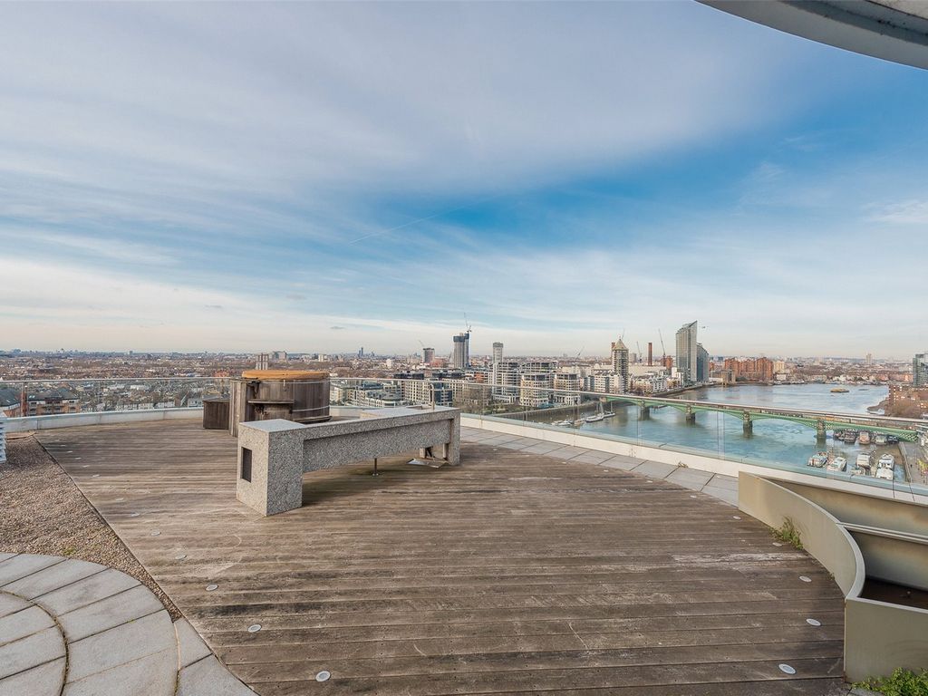 Altura Tower, Bridges Court Road, Battersea SW11