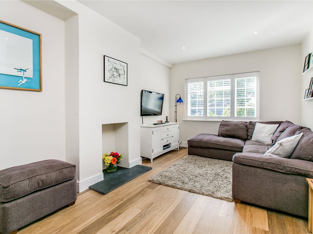 3 bed property to rent in Watney Road, Mortlake SW14, £3,250 pcm Zoopla