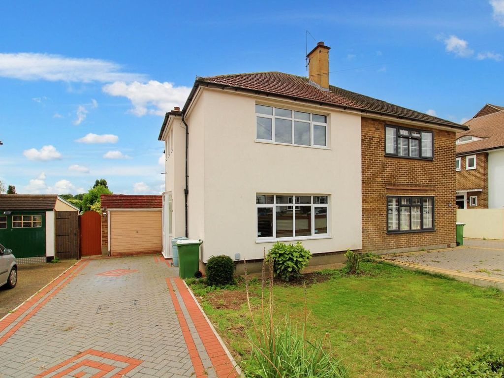 3 bed semidetached house for sale in Halcot Avenue, Bexleyheath DA6 Zoopla