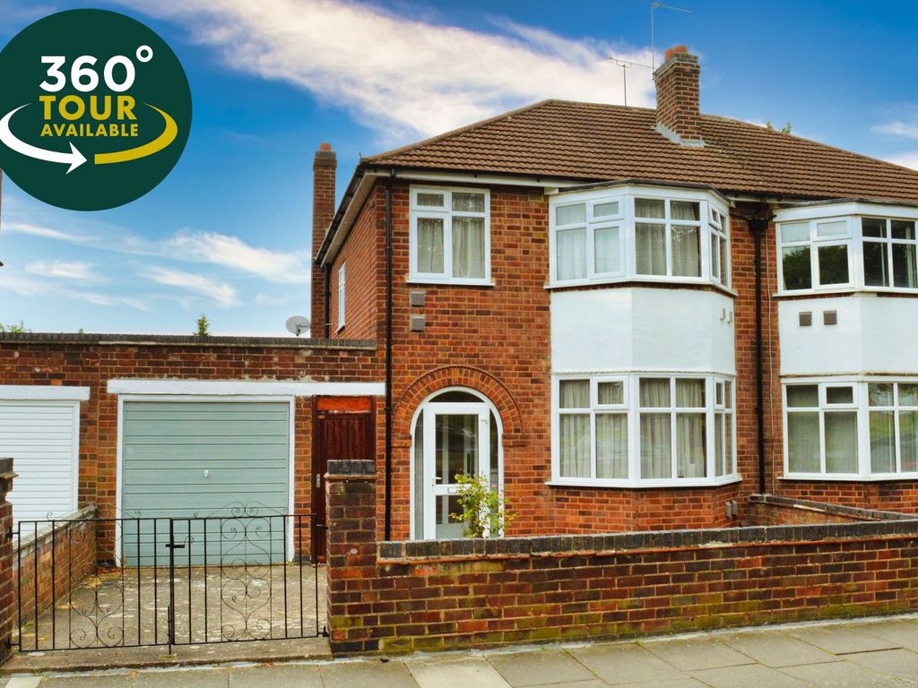 3 bed semidetached house for sale in Asquith Boulevard, West Knighton