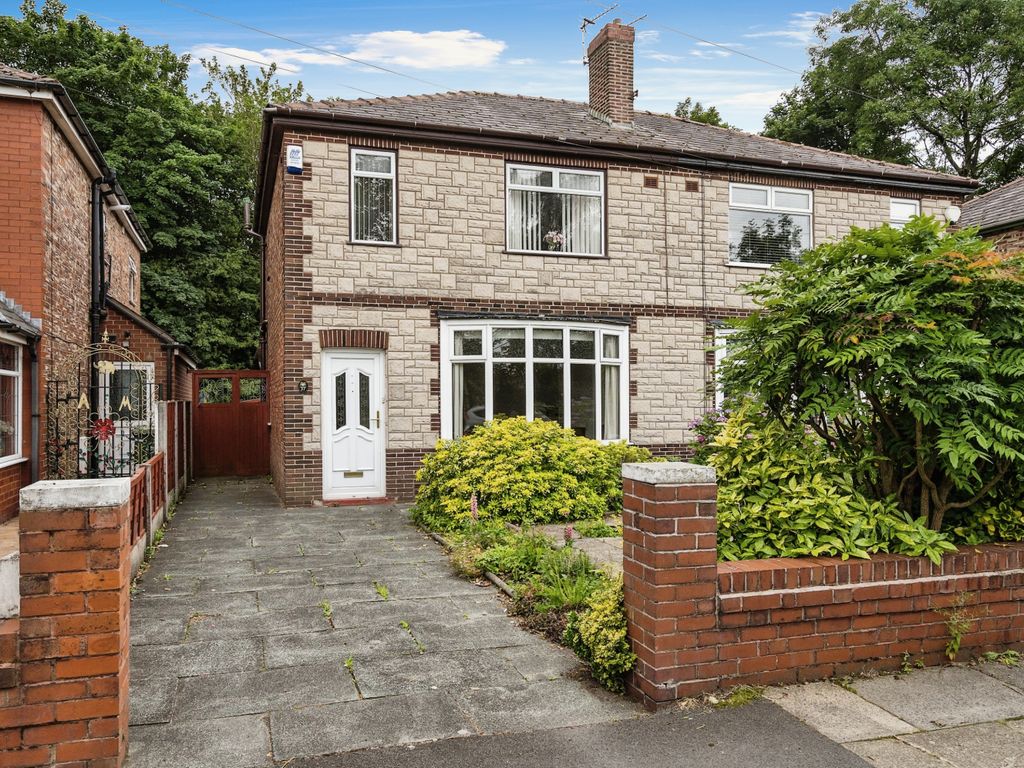 3 bed semidetached house for sale in Central Drive, Westhoughton