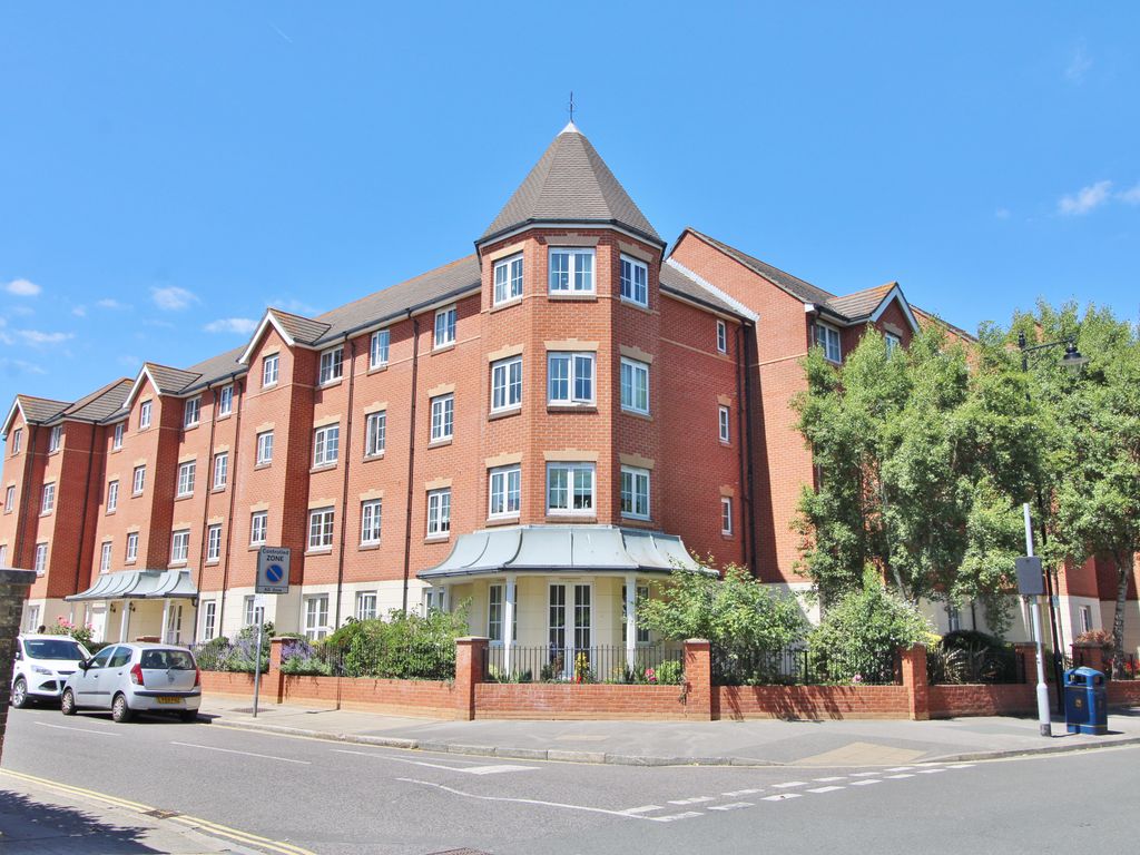 1 bed property for sale in Queens Crescent, Southsea PO5 Zoopla