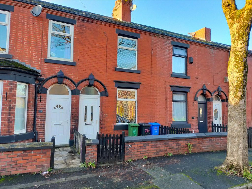 2 bed terraced house to rent in Crowthorn Road, AshtonUnderLyne OL7, £900 pcm Zoopla