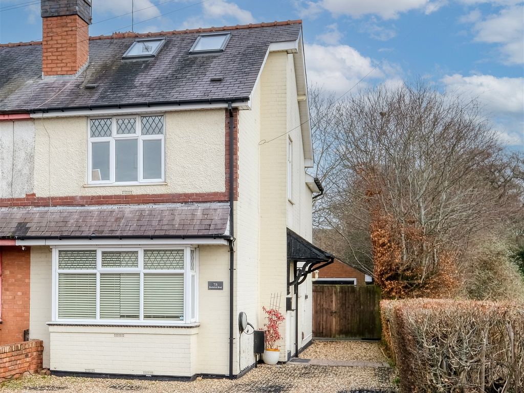 3 bed semidetached house for sale in Birchfield Road, Headless Cross