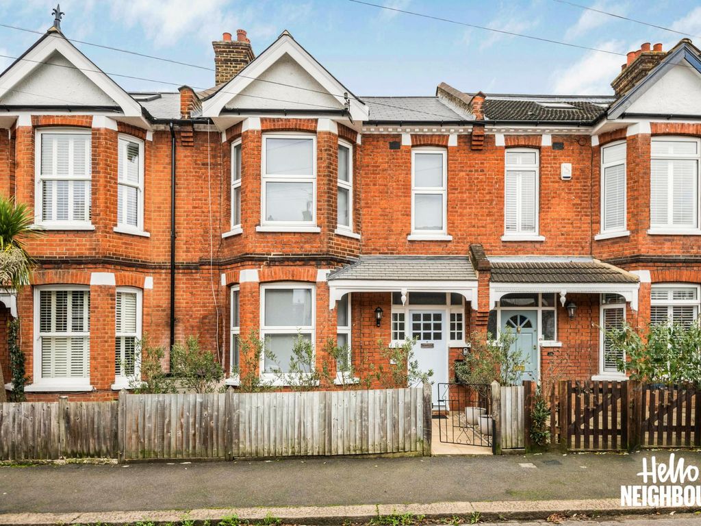 3 bed terraced house to rent in Estella Avenue KT3, New Malden,, £2,750