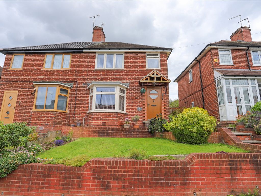 3 bed semidetached house for sale in Trinder Road, Smethwick B67, £