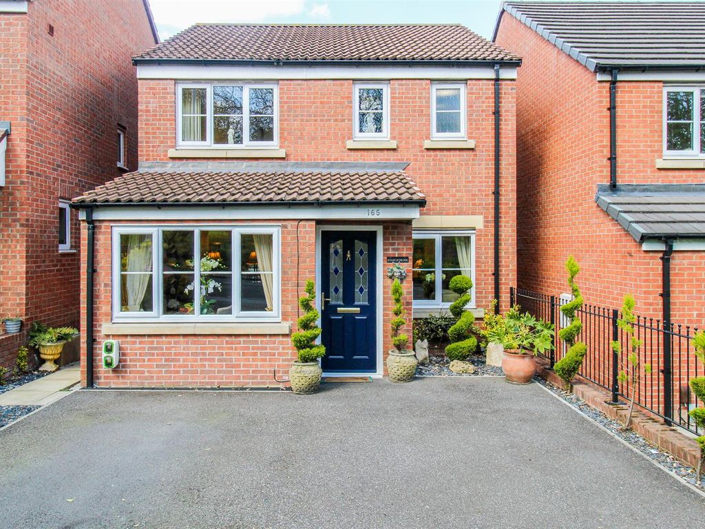 3 bed detached house for sale in Lawefield Lane, Wakefield WF2 Zoopla