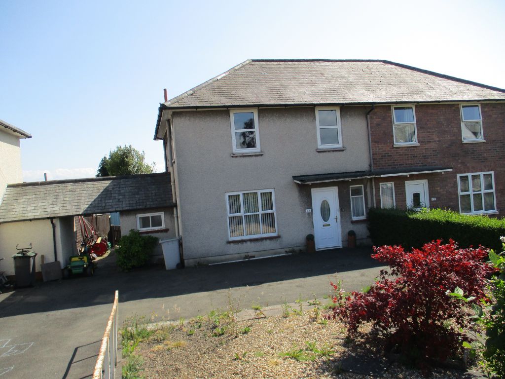 3 bed semidetached house for sale in Annan Road, Gretna DG16, £138,500