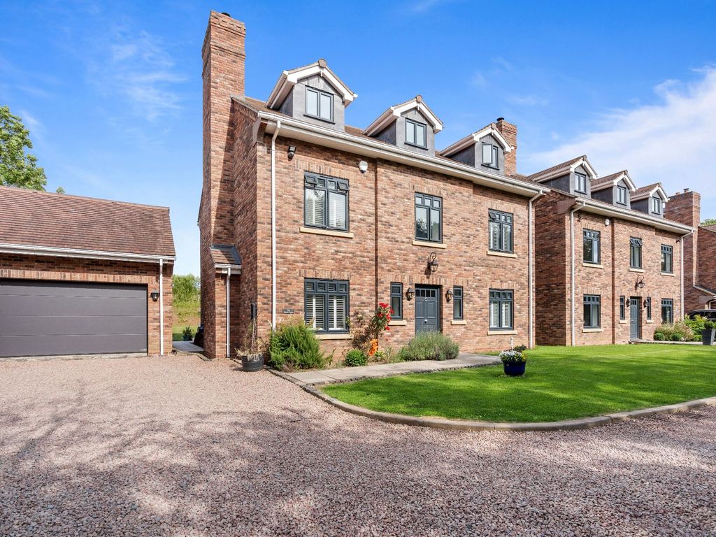 5 bed detached house for sale in The Signal House, Green Lane, Studley