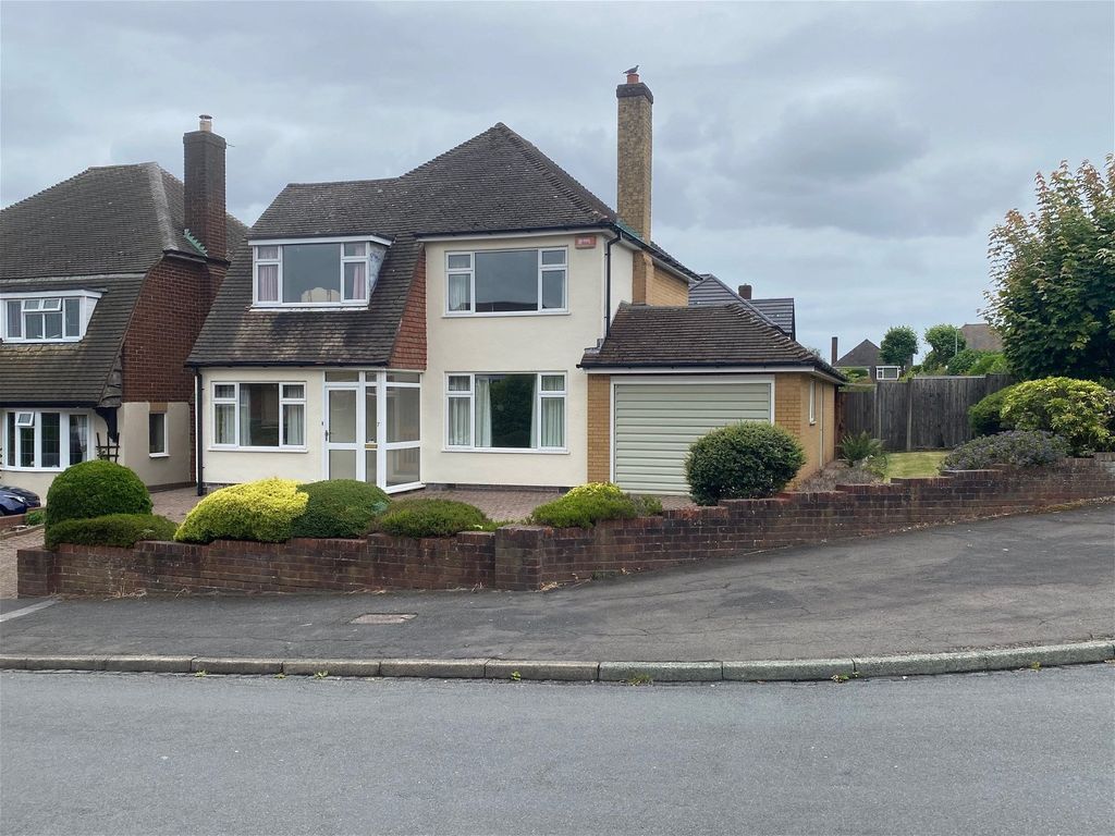 3 bed detached house for sale in 7 The Grove, Little Aston, Sutton