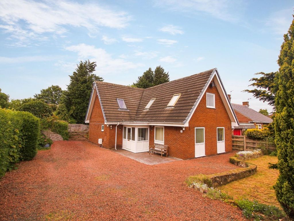3 bed detached bungalow for sale in Station Road, Stannington, Morpeth