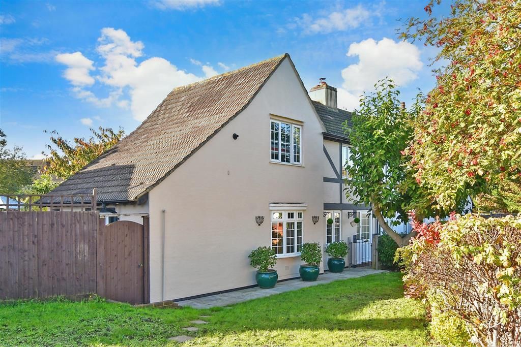 3 bed semidetached house for sale in Eastway, Wallington, Surrey SM6, £500,000 Zoopla