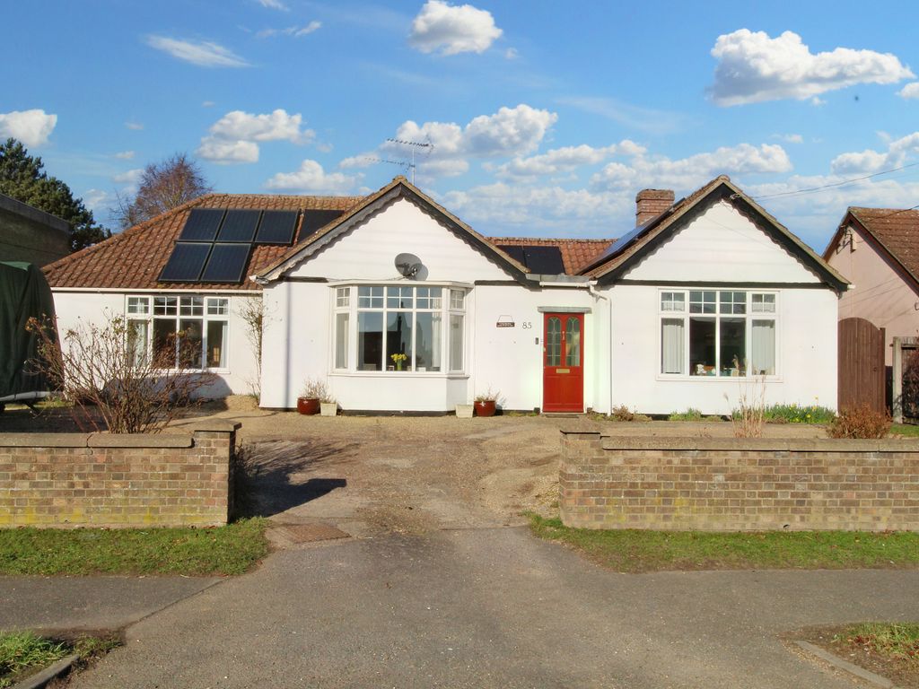 4 bed detached bungalow for sale in Police Station Square, Mildenhall