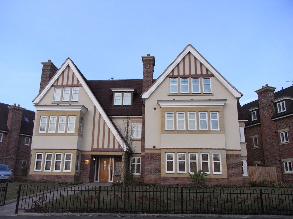 2 bed flat to rent in Bracebridge House, 6 Bedford Road, Sutton