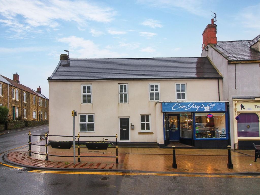 3 bed terraced house for sale in Front Street, NewbigginByTheSea