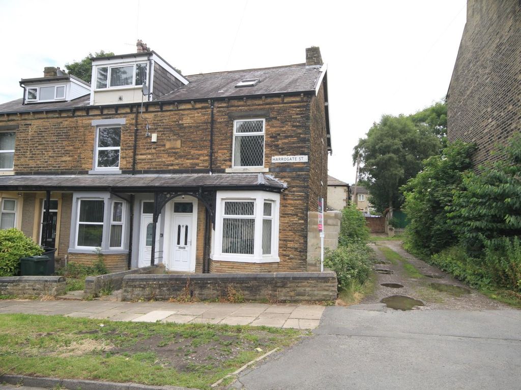 4 bed end terrace house for sale in Harrogate Street, Undercliffe