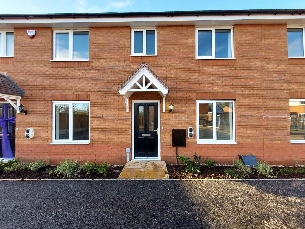 3 bed property to rent in Brass Grove, Walsall WS3 Zoopla