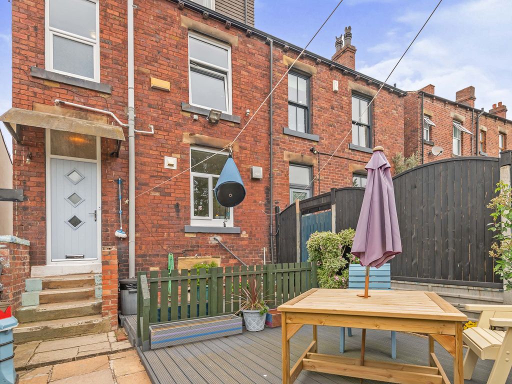 2 bed end terrace house for sale in Westfield Street, Ossett, West