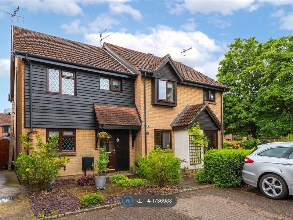 Room to rent in Brookwood, Horley RH6 Zoopla