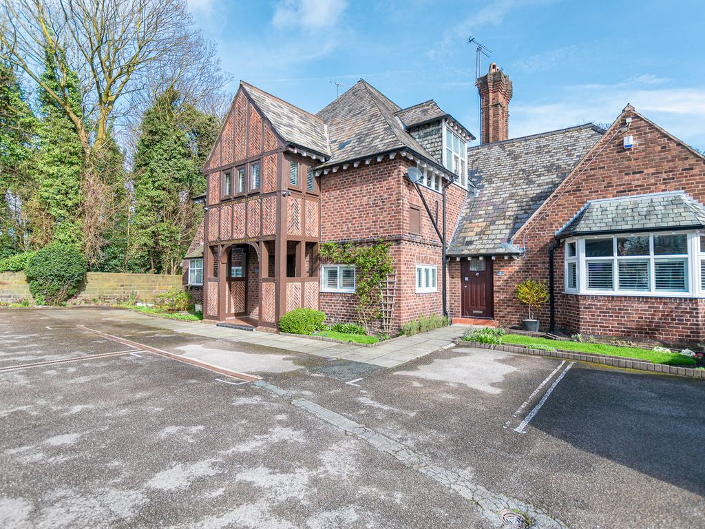 2 bed flat for sale in Town Row, Liverpool L12, £230,000 Zoopla