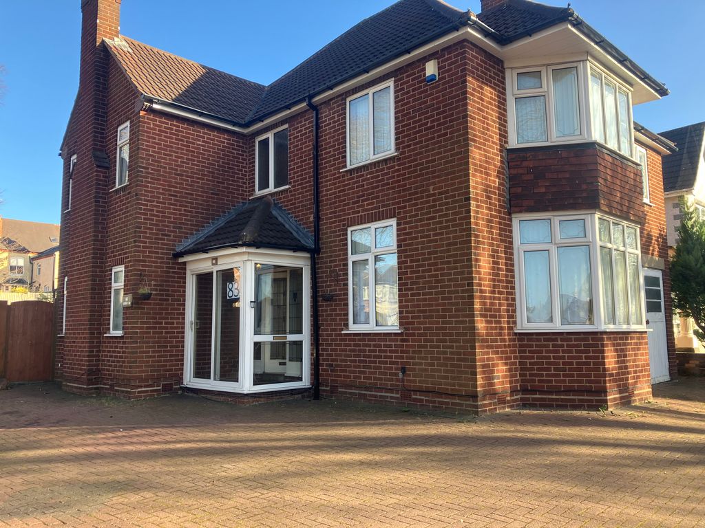 4 bed detached house to rent in Gibson Road, Birmingham B20, £2,000 pcm