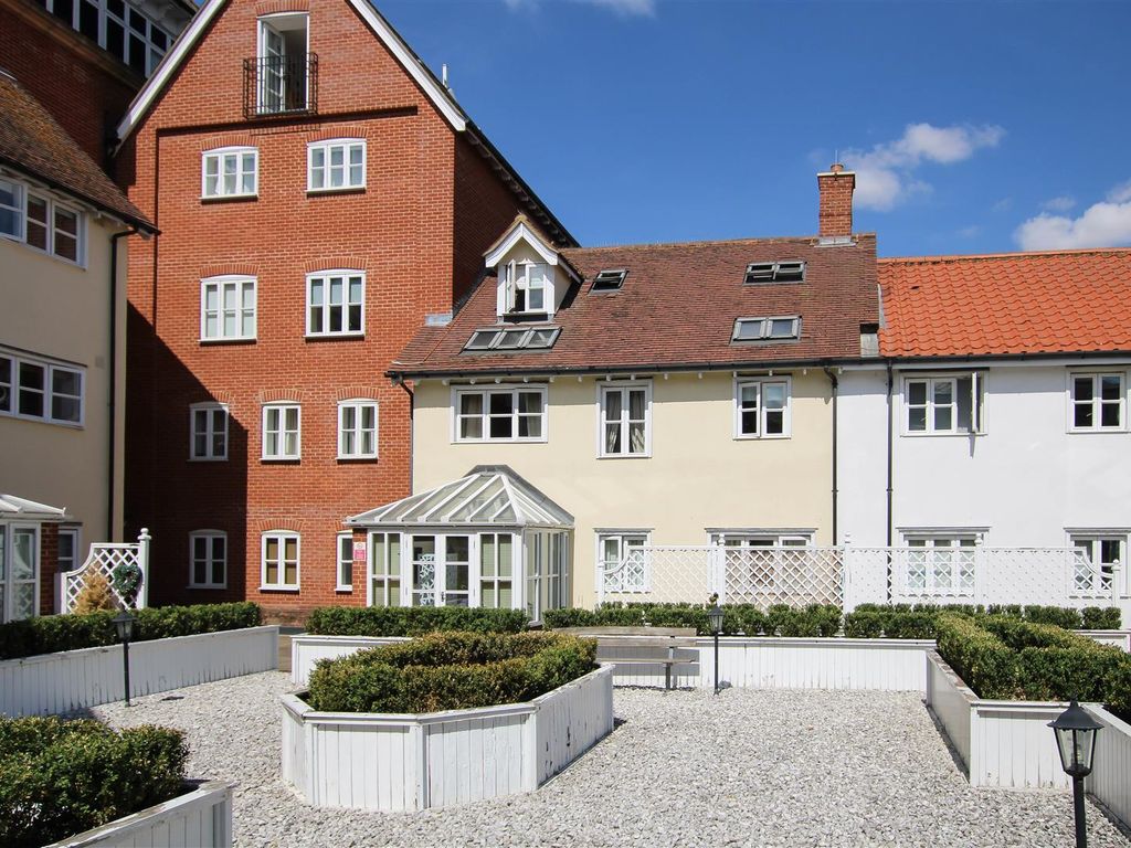 Hart Street Brentwood CM14  