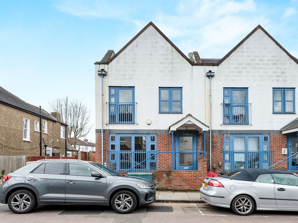 3 bed town house for sale in Langdon Road, Bromley BR2, £449,500 Zoopla