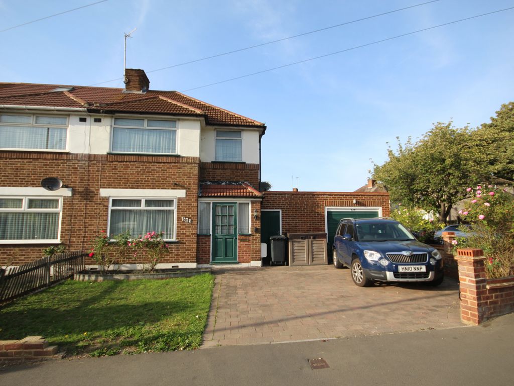 3 bed end terrace house for sale in Oldfield Lane North, Greenford