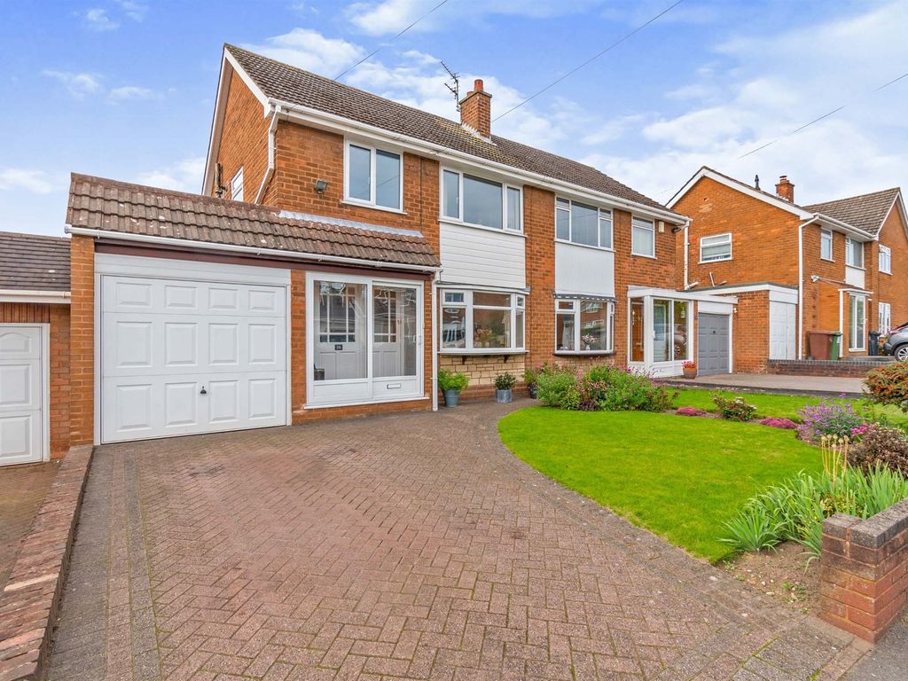 3 bed semidetached house for sale in Lothians Road, Pelsall, Walsall
