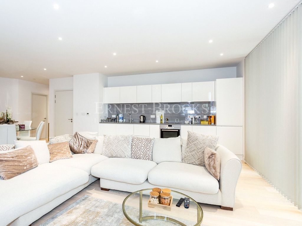 Liner House, 12 Admiralty Avenue E16