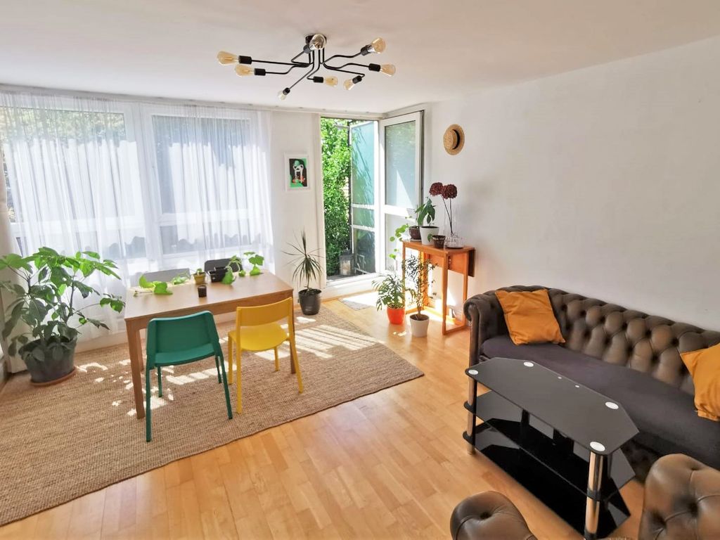 Kiln Place, London, United Kingdom NW5