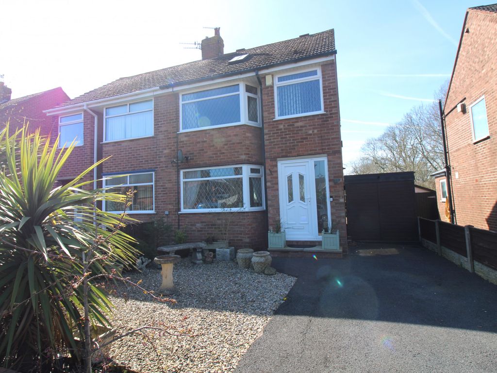 3 bed semidetached house for sale in Beverley Avenue, PoultonLeFylde