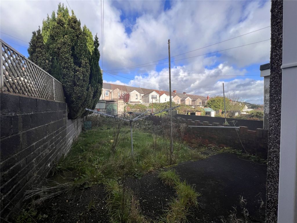 2 bed terraced house for sale in Clare Street, Manselton, Abertawe