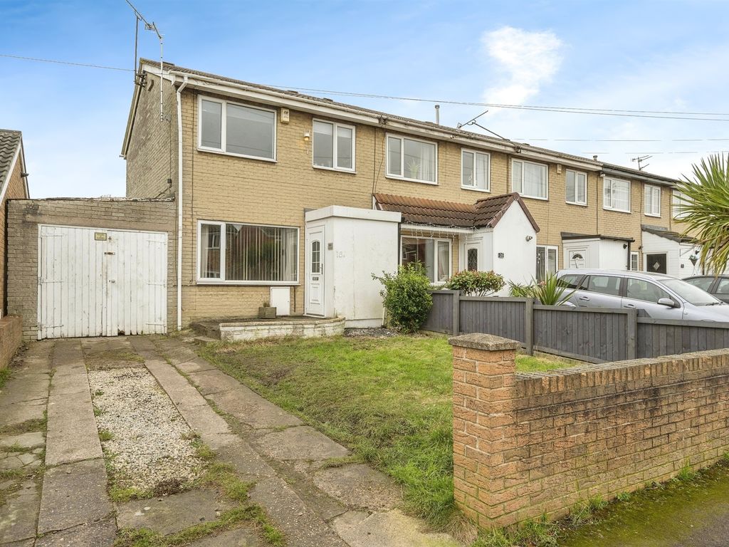 3 bed end terrace house for sale in Arnside Road, Maltby, Rotherham S66