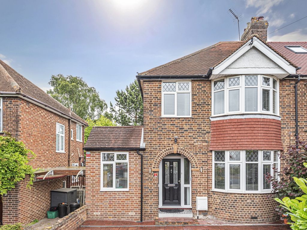 4 bed semidetached house for sale in Lancing Road, Orpington BR6, £