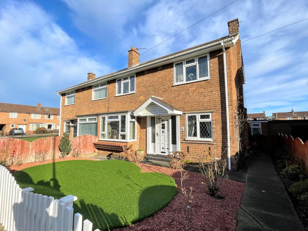 3 bed semidetached house for sale in Teal Road, Darlington DL1 Zoopla