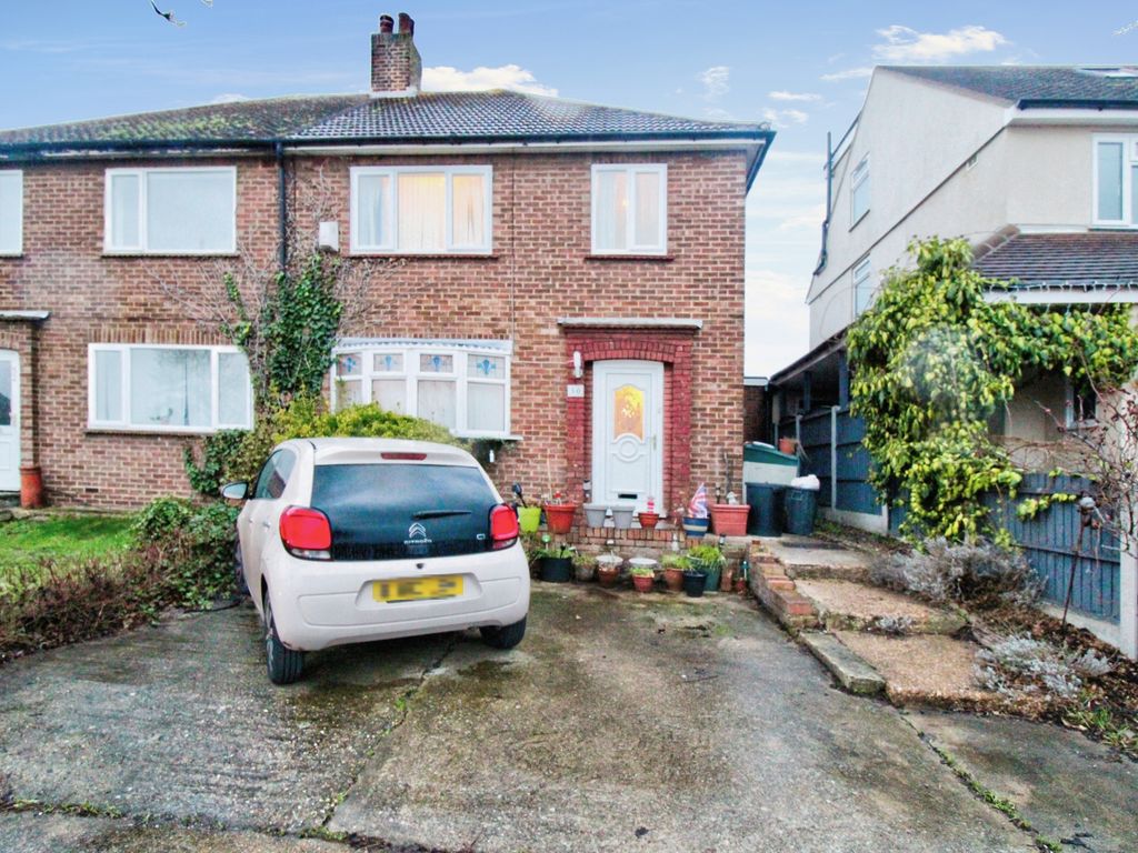 3 bed semidetached house for sale in Doncaster Way, Upminster RM14
