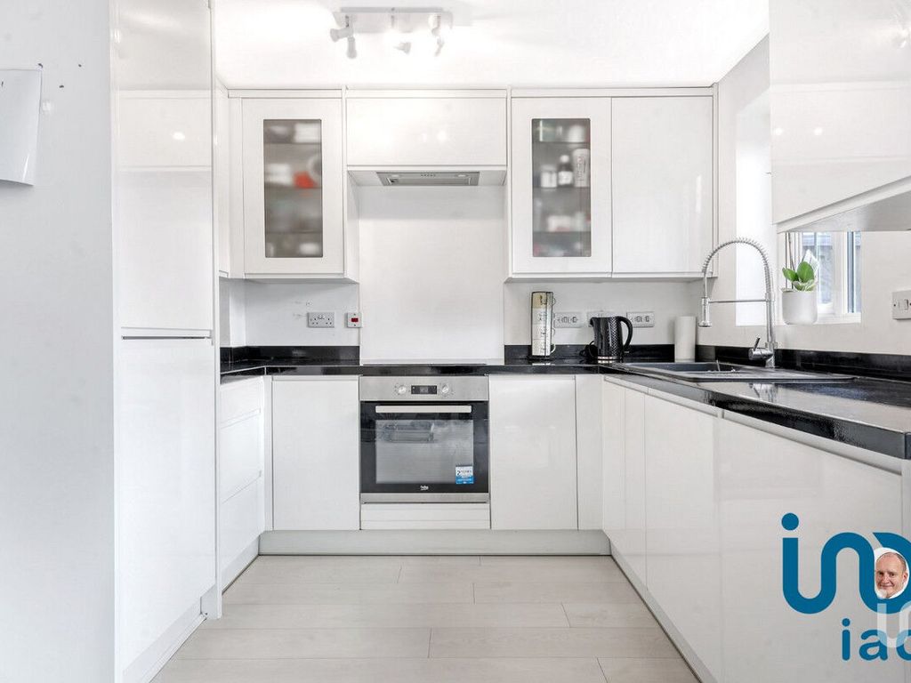 4 bed terraced house for sale in Genas Close, Barkingside IG6, £575,000
