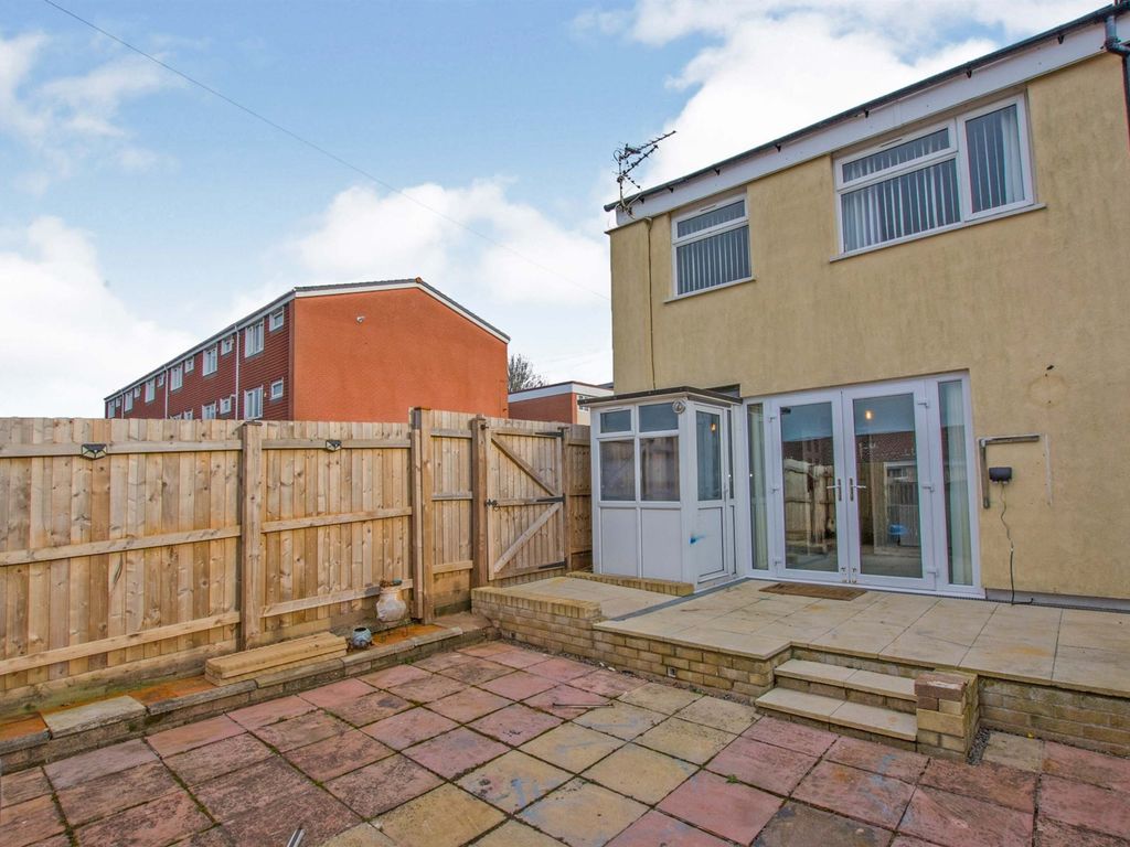 2 bed end terrace house for sale in Beechwood Walk, Trevethin, Pontypool NP4 Zoopla