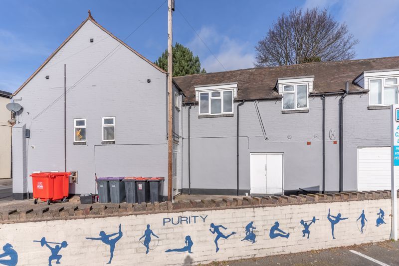 2 bed flat to rent in Whitchurch Road, Wellington, Telford TF1 Zoopla