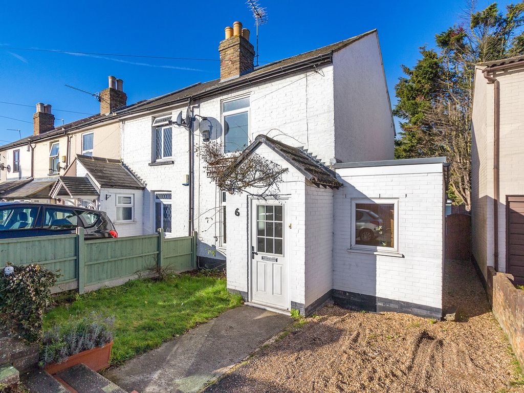 2 bed cottage for sale in Jubilee Cottages, Sutton Lane, Langley SL3